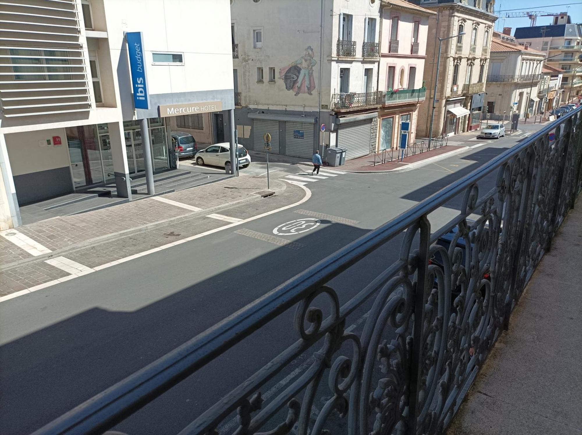 Saëns 2-T4 de plein pied avec balcon - Garage privé optionnel - Centre historique et plages à 16km ! Béziers Habitación foto